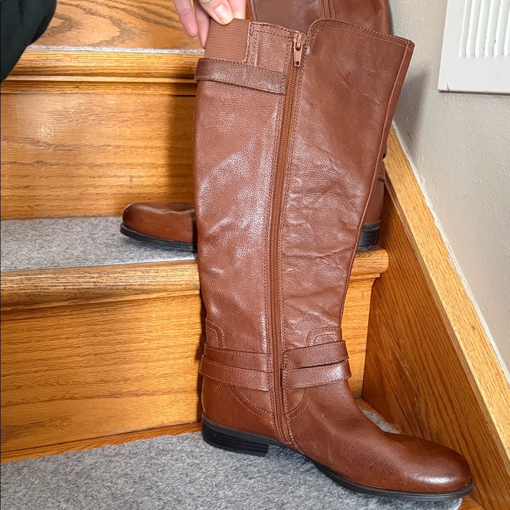 Naturalized Brown Leather Knee-High Boots - Picture 5 of 10